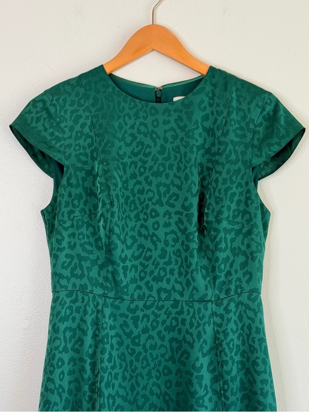 NEW Ted Baker Bellana Emerald Jaquard Leopard Dress TB Size 1 US Women’s Size 4 - Picture 7 of 15